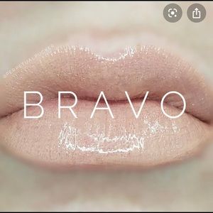 NWT Bravo LipSense